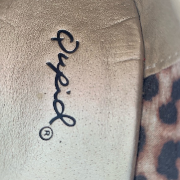 Flats - Picture 4 of 5